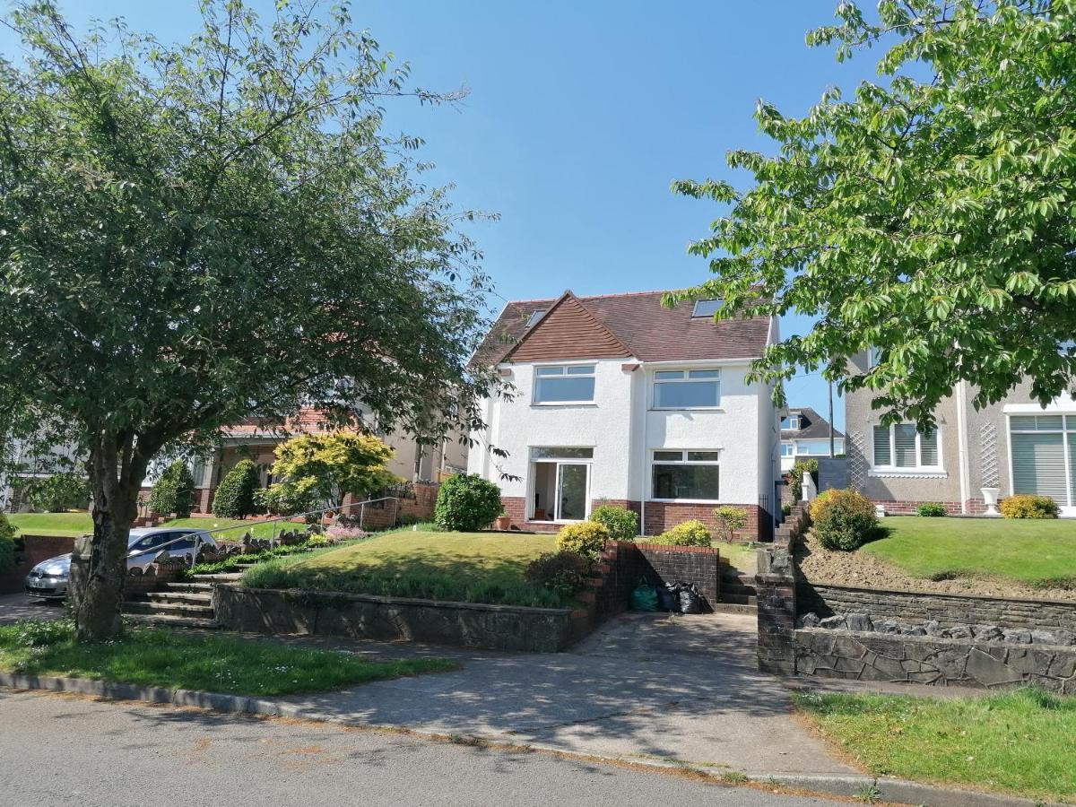 Gower Getaway - Parking & Ensuite Swansea Exterior photo